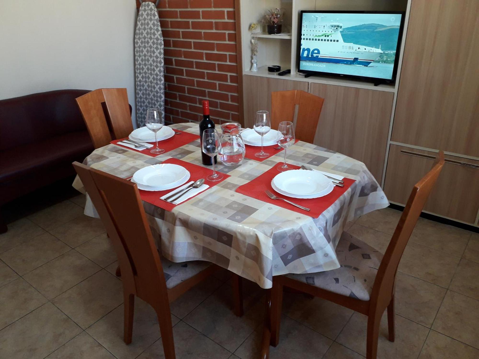 Apartments J&R Babara Biograd Na Moru Quarto foto