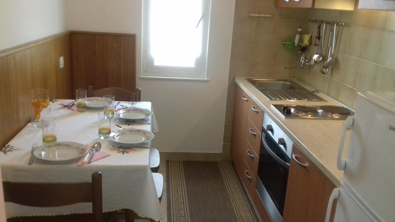 Apartments J&R Babara Biograd Na Moru Exterior foto
